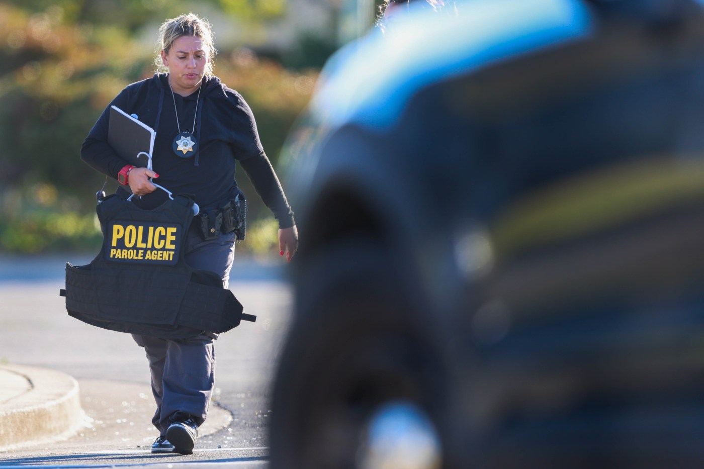 Alleged gunman charged in shooting of parole officer in East Oakland