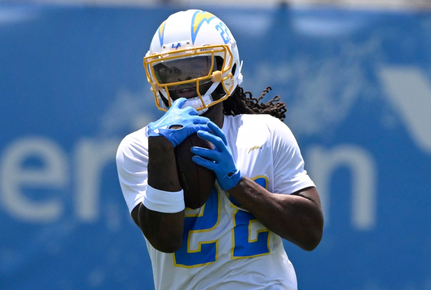 NFL star, East Bay native Najee Harris injured in Fourth of July fireworks explosion, sources confirm
