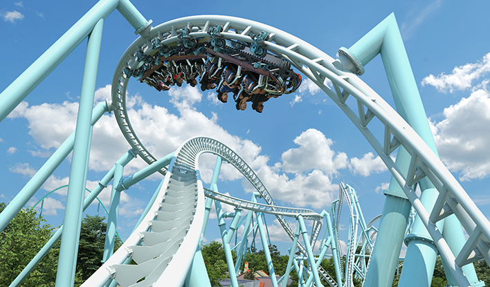 A new contender challenges Six Flags Magic Mountain for Coaster Capital of the World