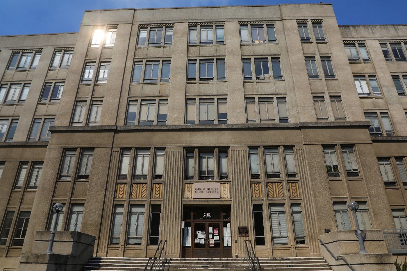 Berkeley council adopts balanced budget in split vote