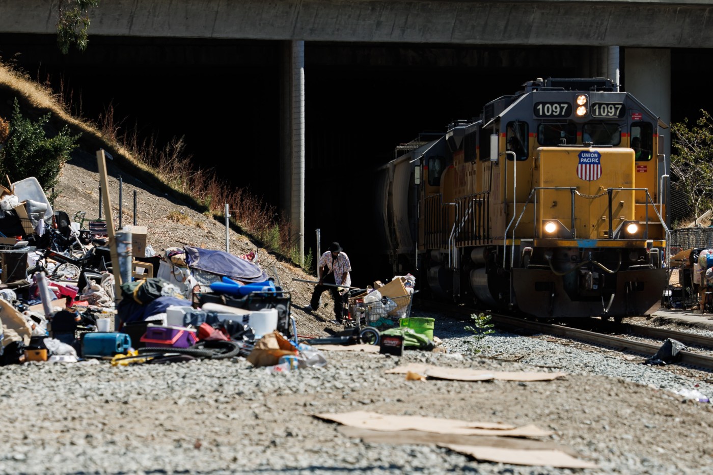 Redwood City joins Bay Area jurisdictions in banning homeless encampments