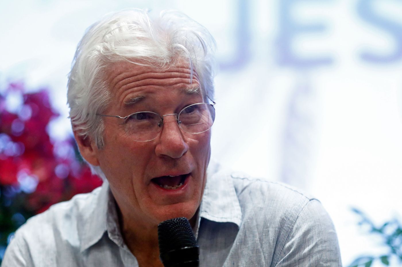 Paul Simon’s daughter blames Richard Gere for loss of dad’s historic home