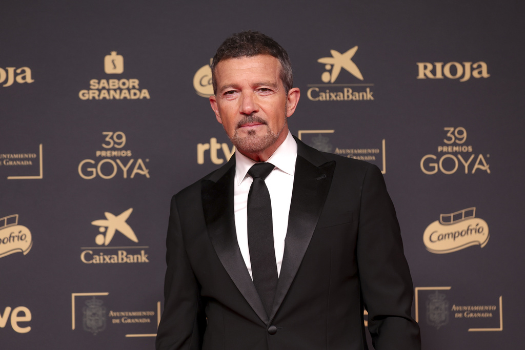 Horoscopes Aug. 10, 2025: Antonio Banderas, think twice before signing agreements