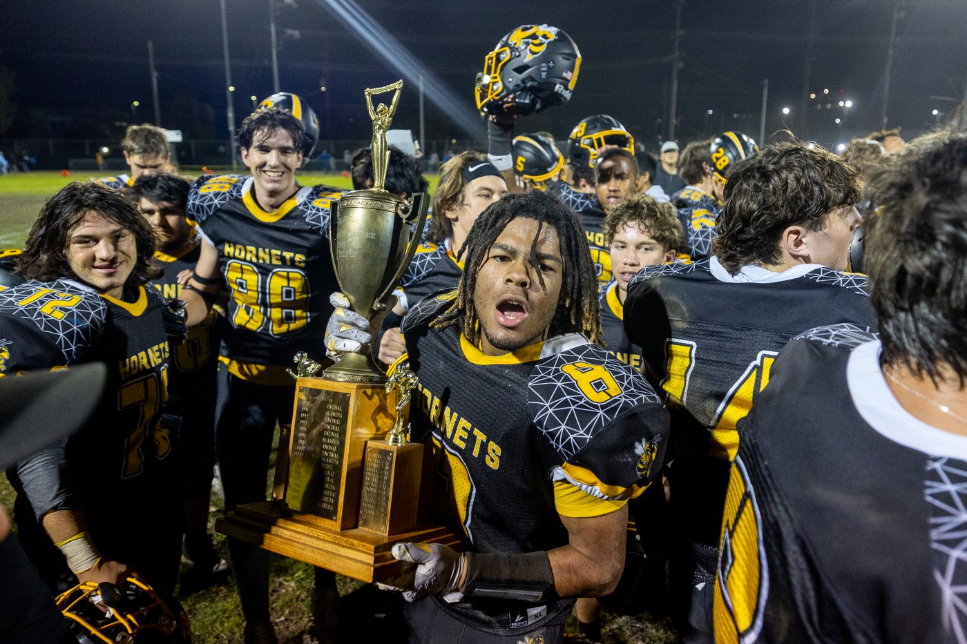 High school football 2025 preview: WACC Shoreline Division