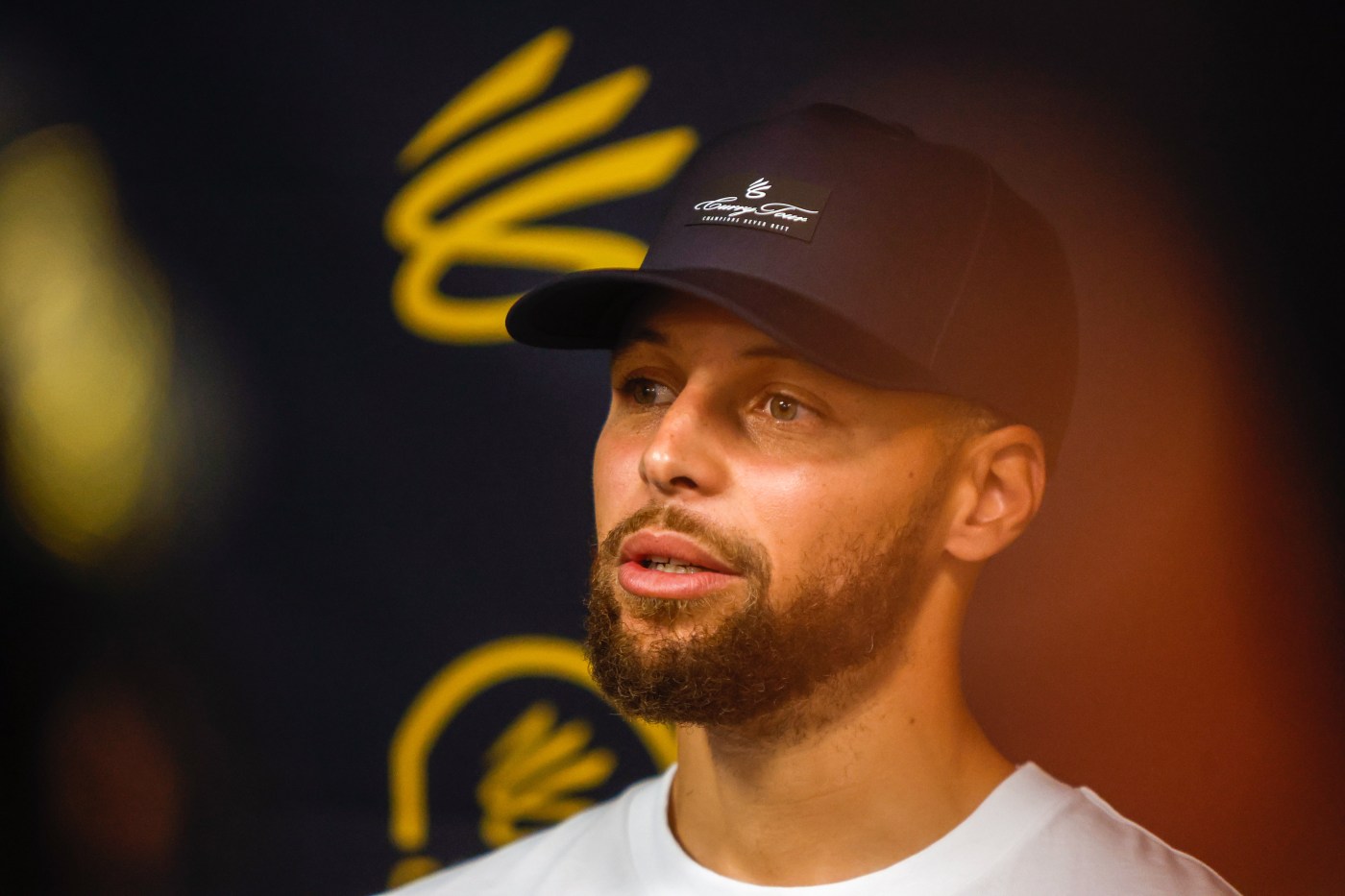 With NBA season two months away, Warriors’ Steph Curry fundraises for Oakland schoolkids