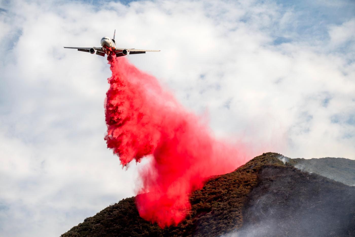 Gifford Fire: Massive California blaze keeps growing and becomes state’s largest blaze of the year