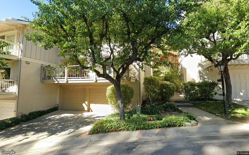 Condominium sells in Saratoga for $2.1 million