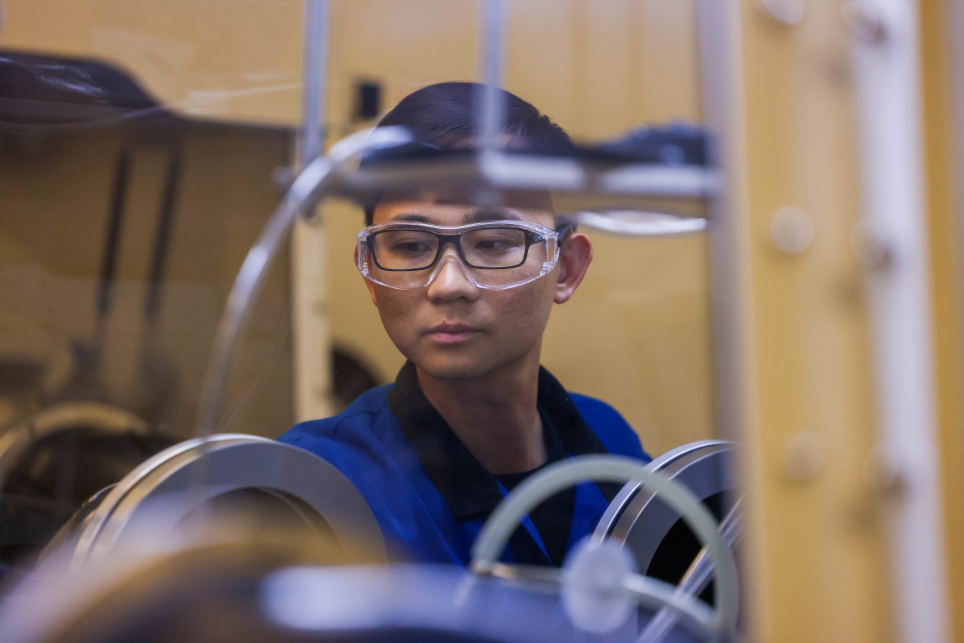 In the sustainable age, how can batteries be safer? A company opening its HQ in Alameda says it has the answer.