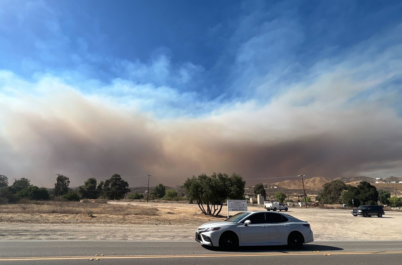 Canyon fire: Evacuation orders issued for Lake Piru area as wildfire burns roughly 5,000 acres near Val Verde