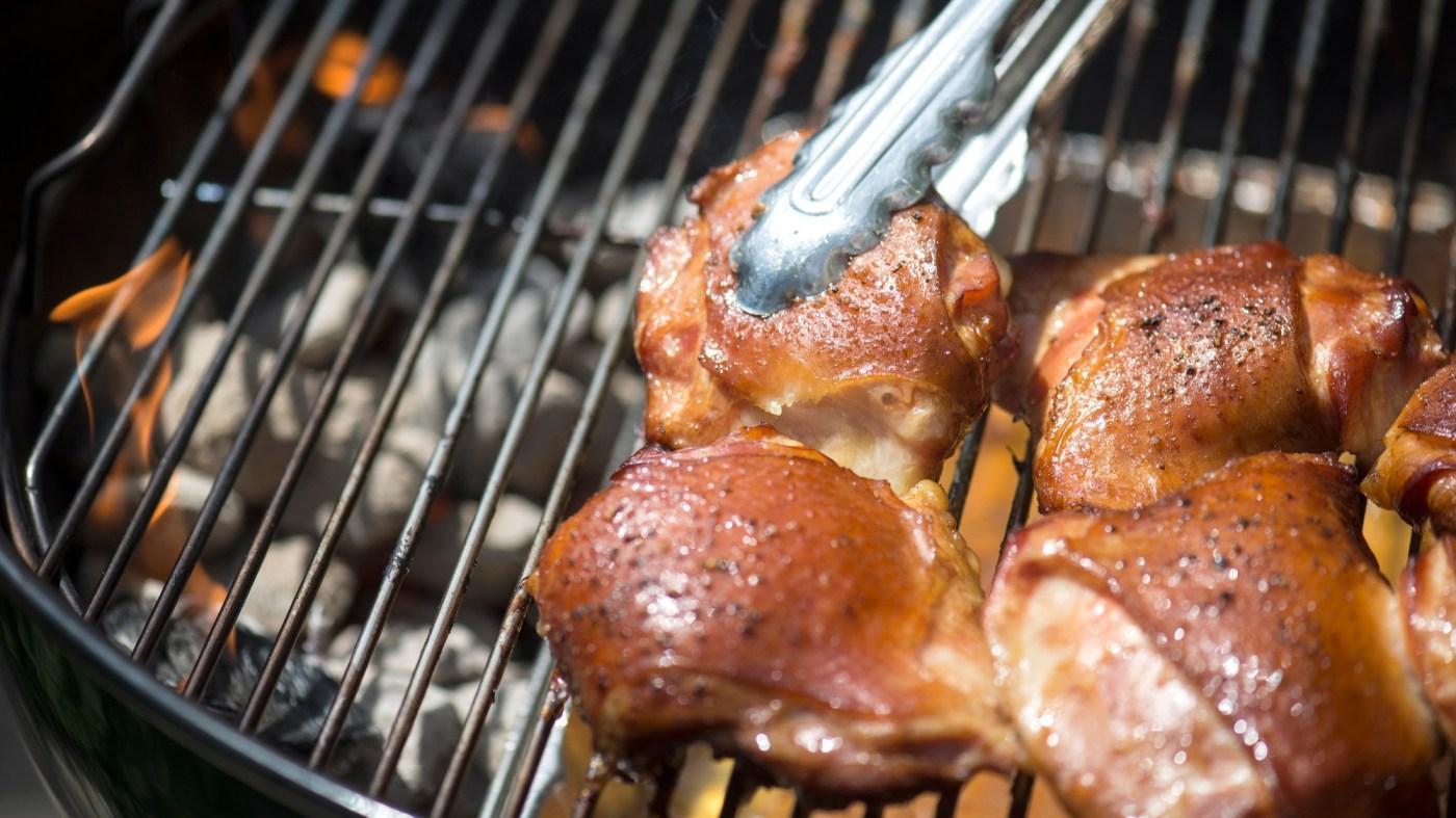 3 tasty meat dishes to grill at your Labor Day weekend cookout