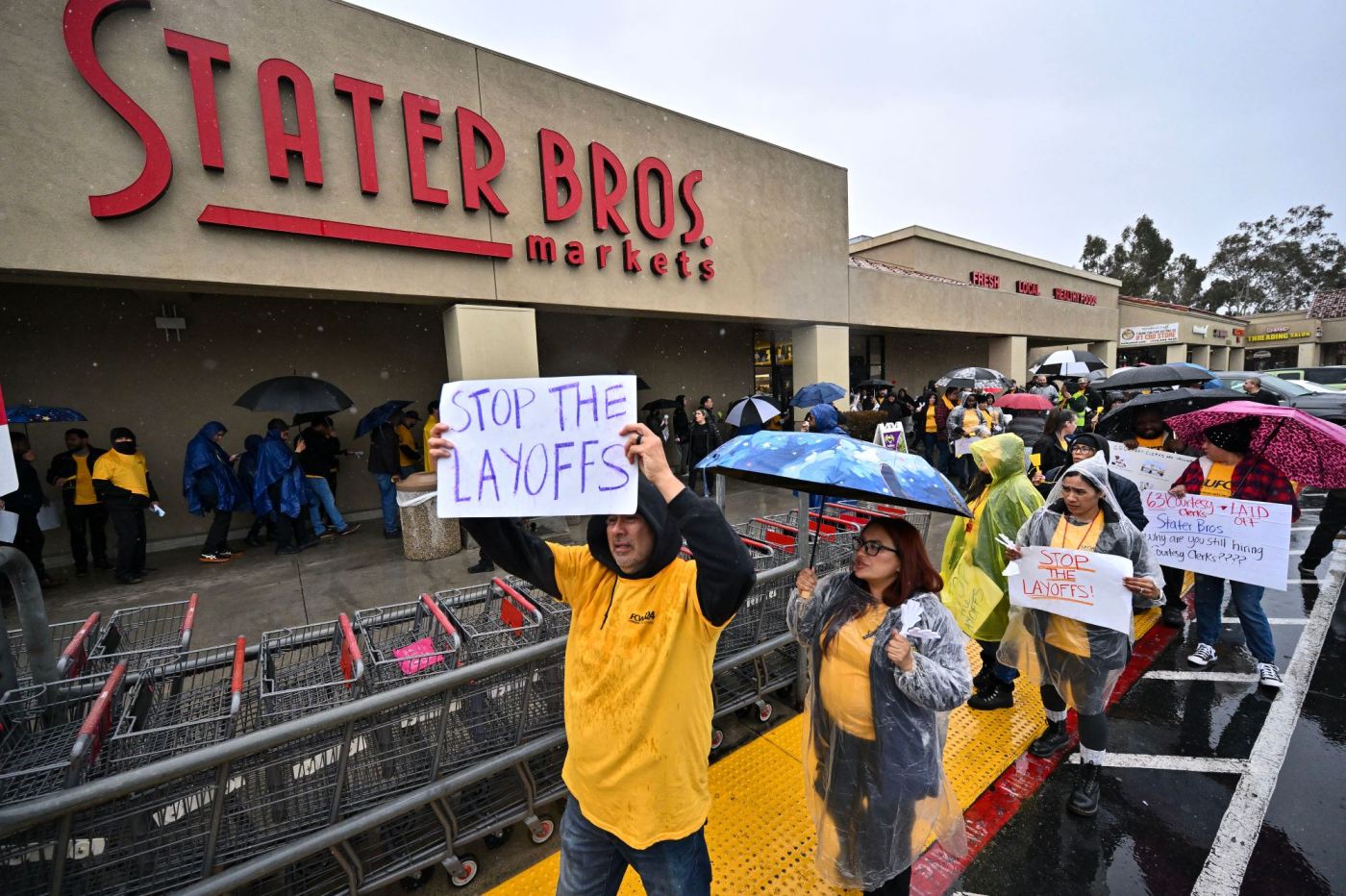 Stater Bros. reaches tentative deal with 12,000 union food workers