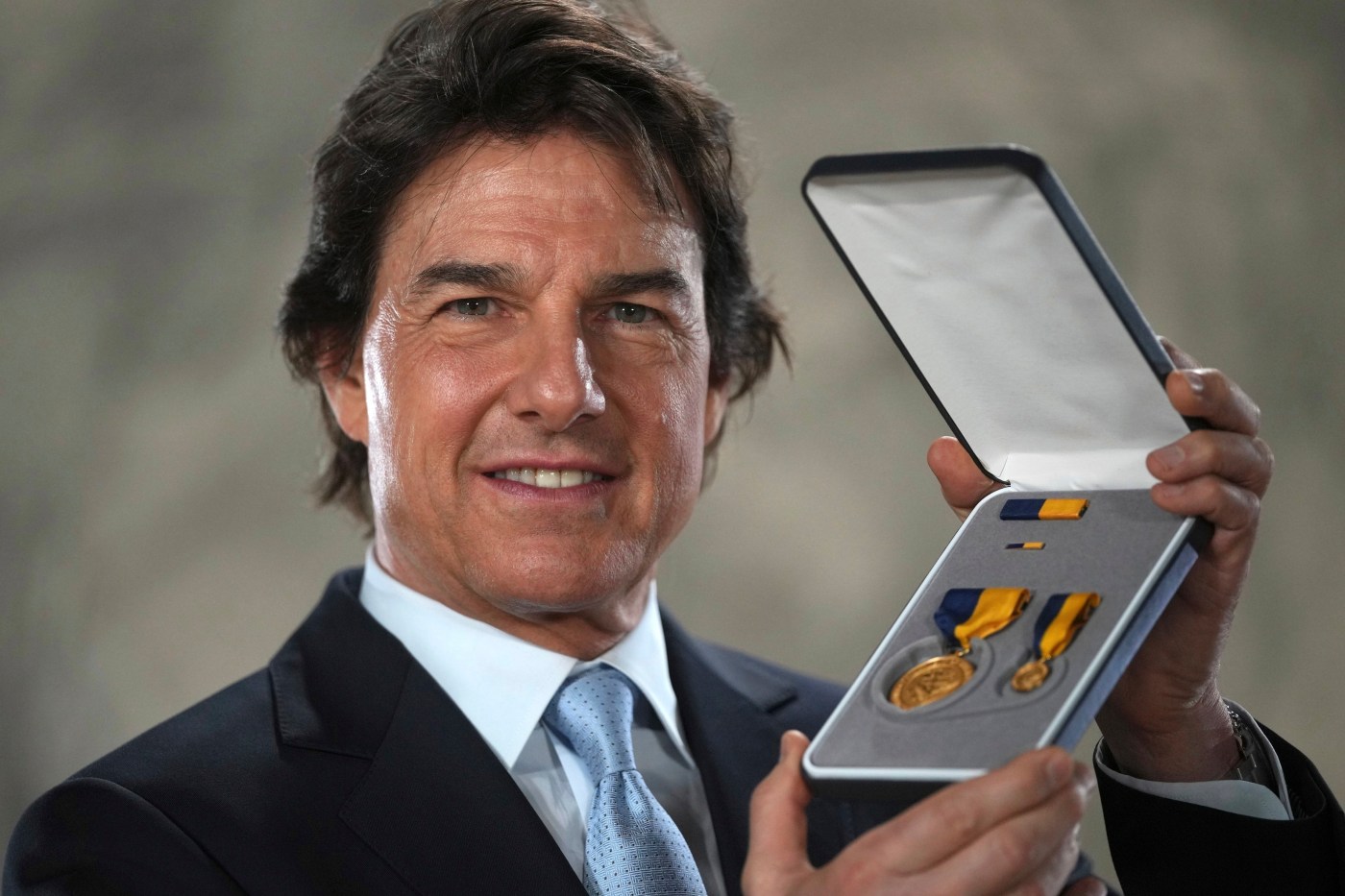 Tom Cruise looks eager to steer clear of Trump’s Kennedy Center awards