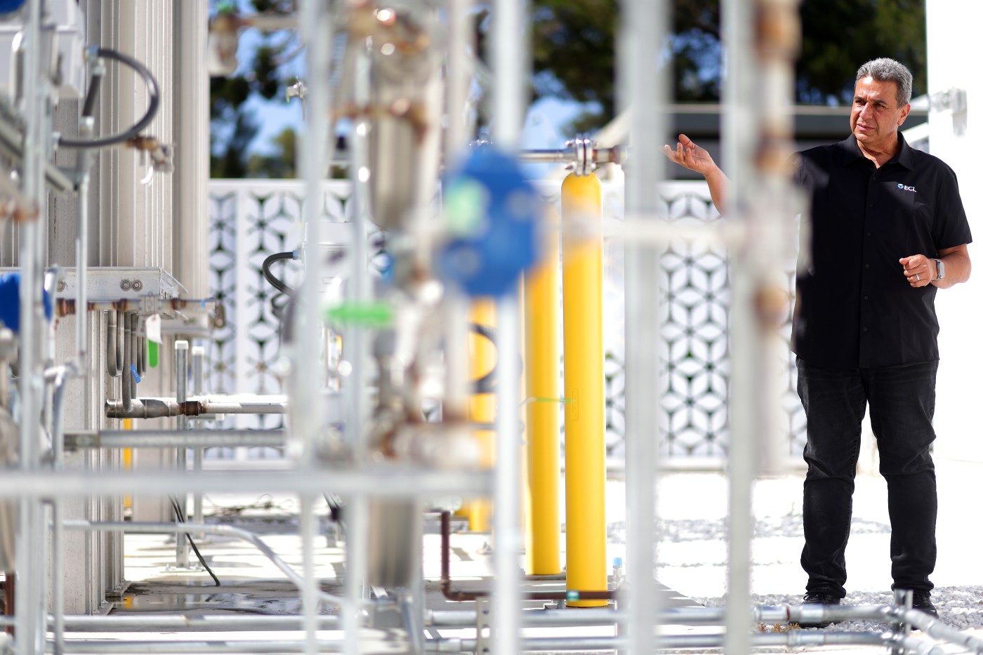 As AI power needs surge, a Bay Area data center bets on hydrogen as a sustainable alternative