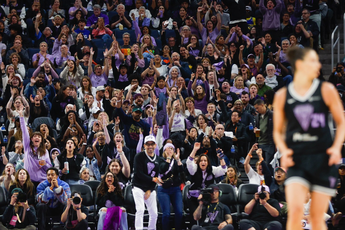 Valkyries magic number: Playoff math, fan support favors Golden State