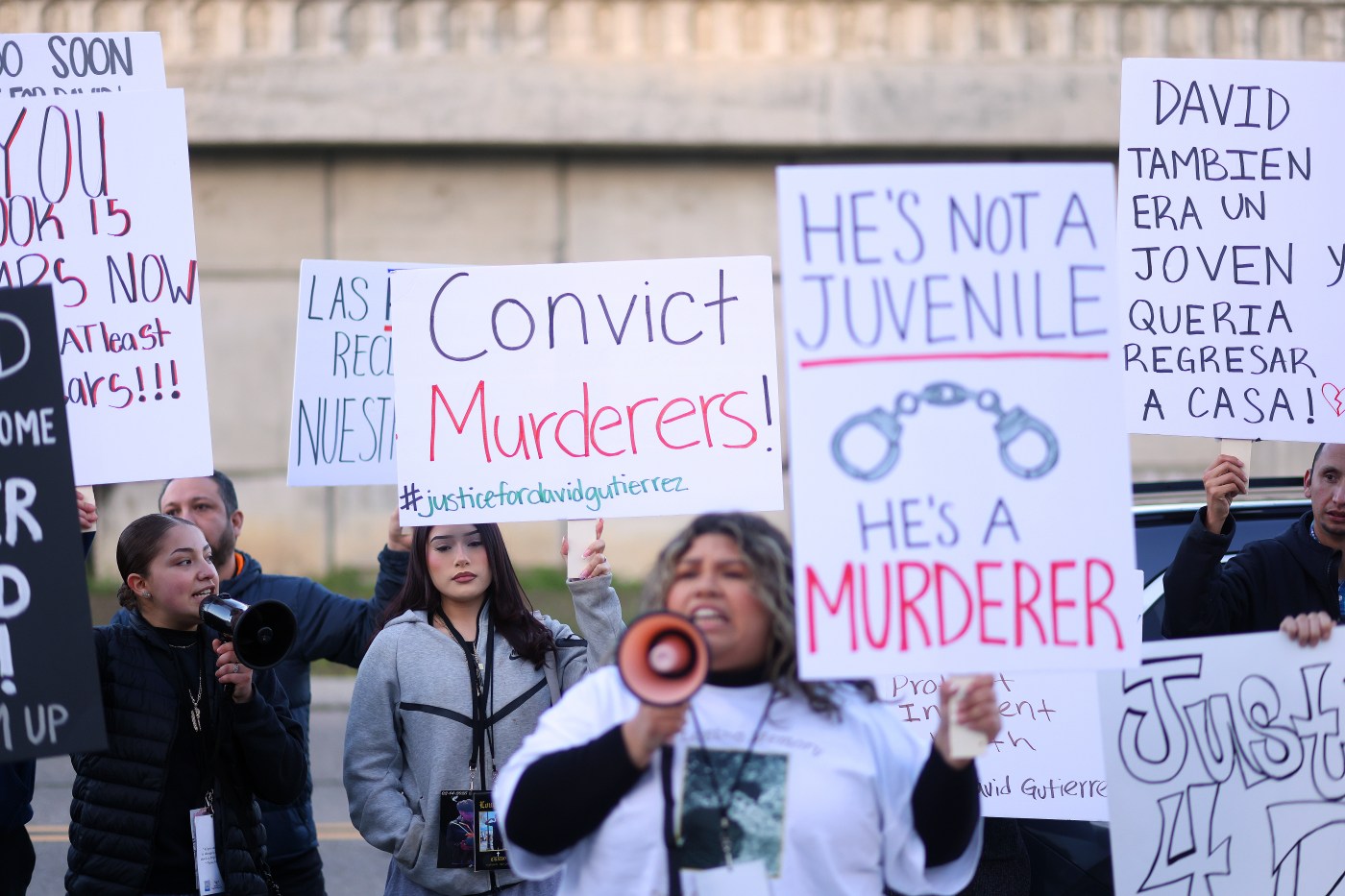 Mother of Santana Row teen stabbing victim sues Federal Realty and security company