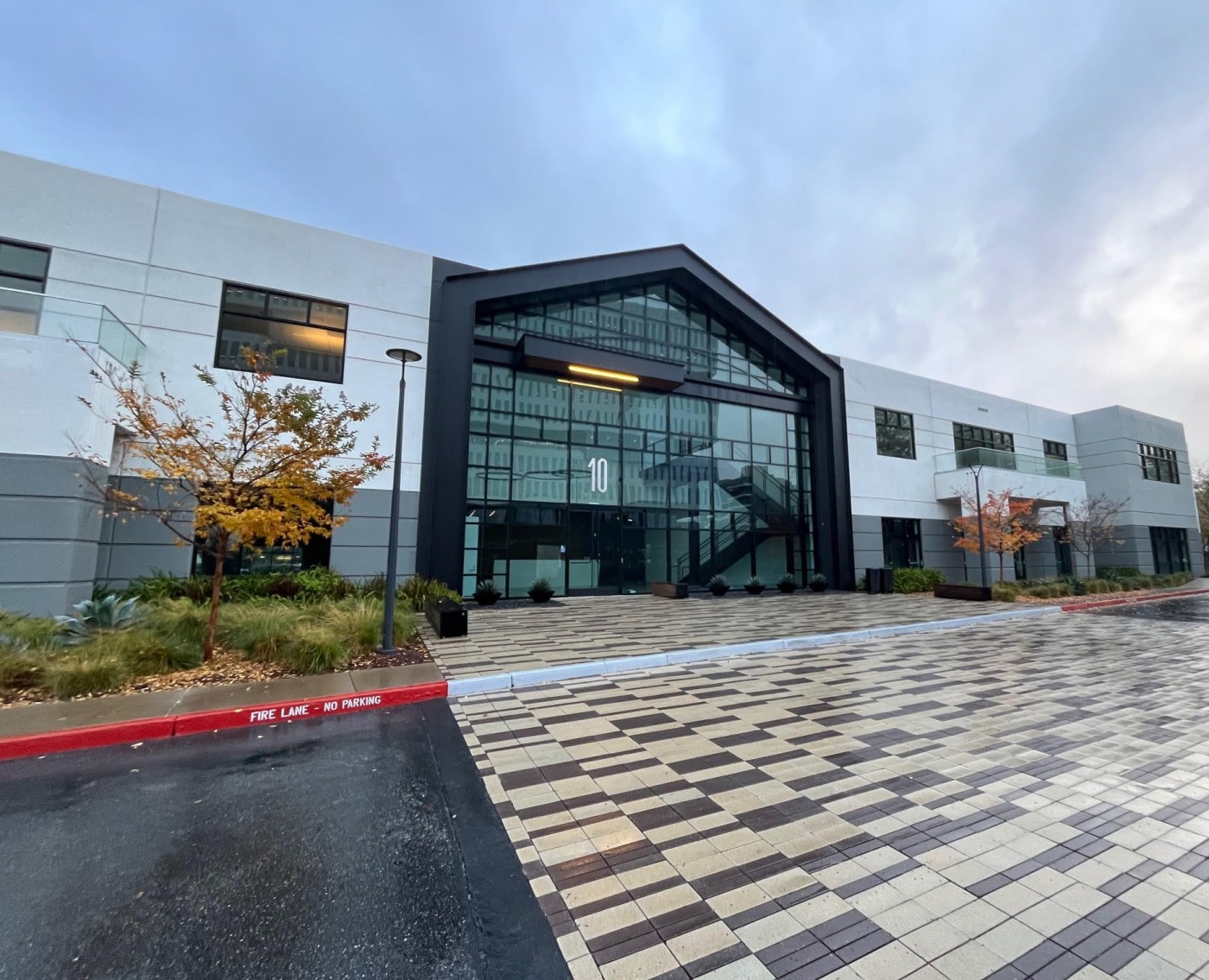 Archer Aviation expands in San Jose with lease of foreclosed offices