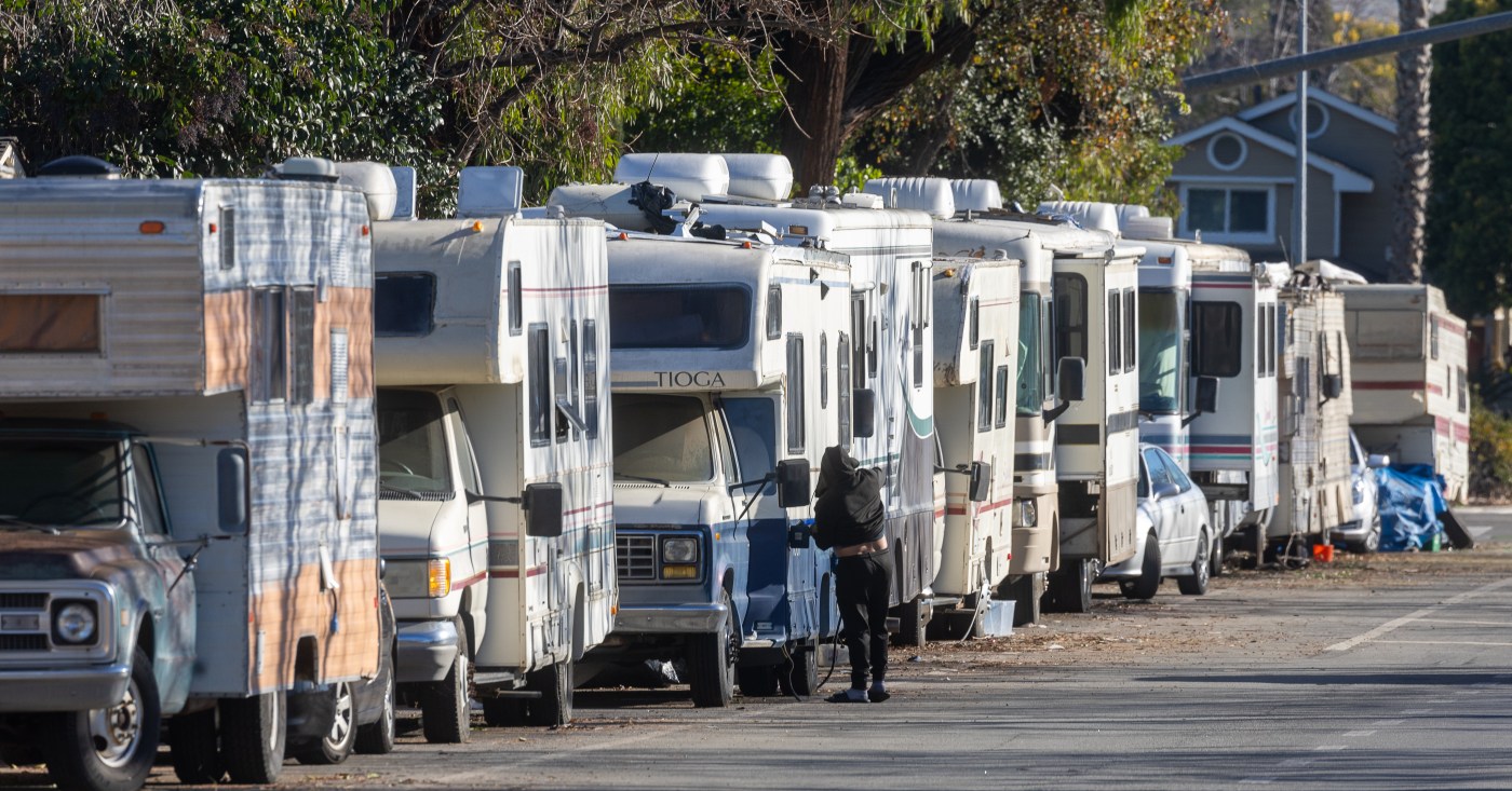 Opinion: I lived in an RV. Don’t destroy the unhoused’s last remaining refuges.