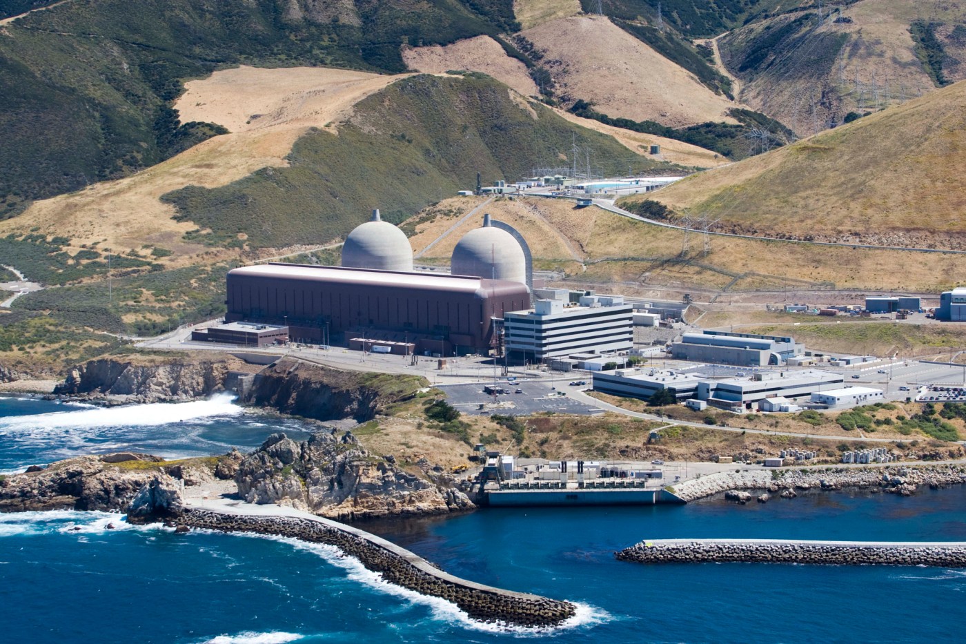 California’s last nuclear plant is poised to stave off extinction