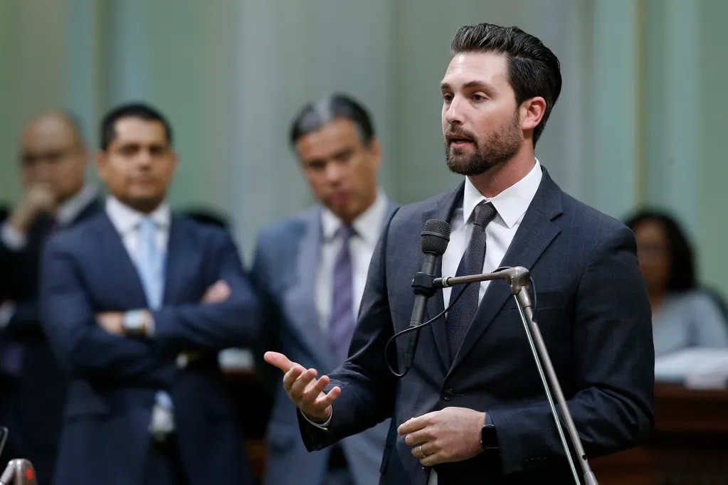 Millennial Democrat Ian Calderon announces bid for California governor