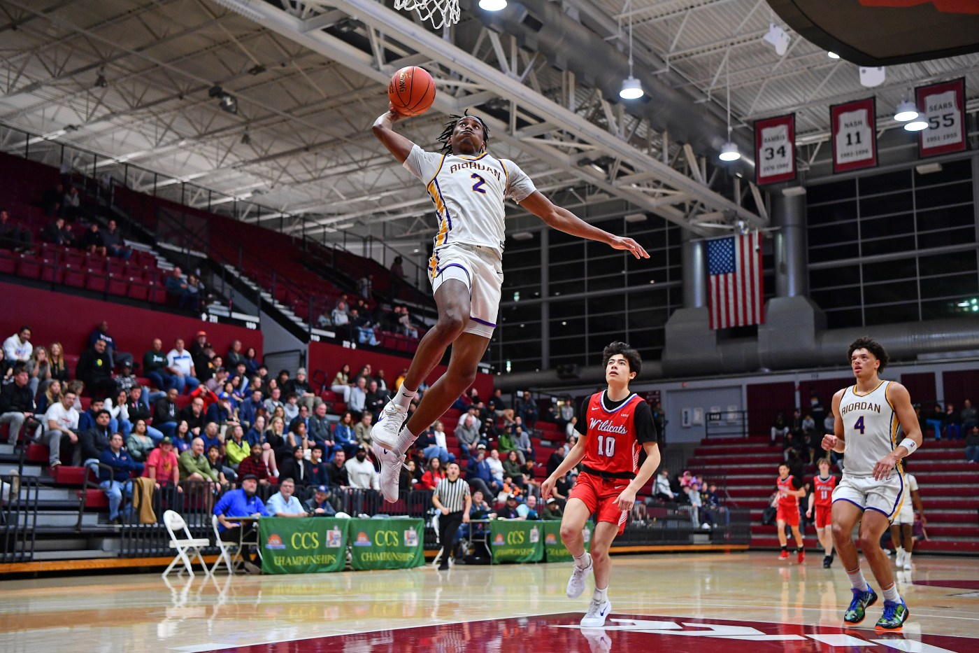 Archbishop Riordan guard Andrew Hilman stays in the City, commits to USF