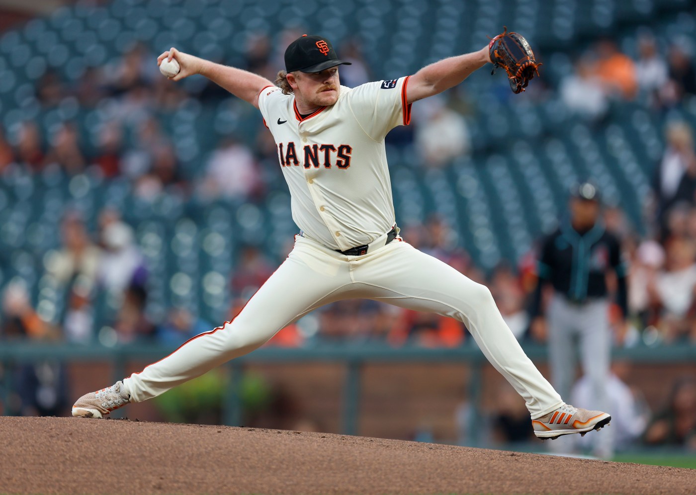Webb reaches 200 strikeouts, SF Giants slug 5 home runs in rout of D-backs