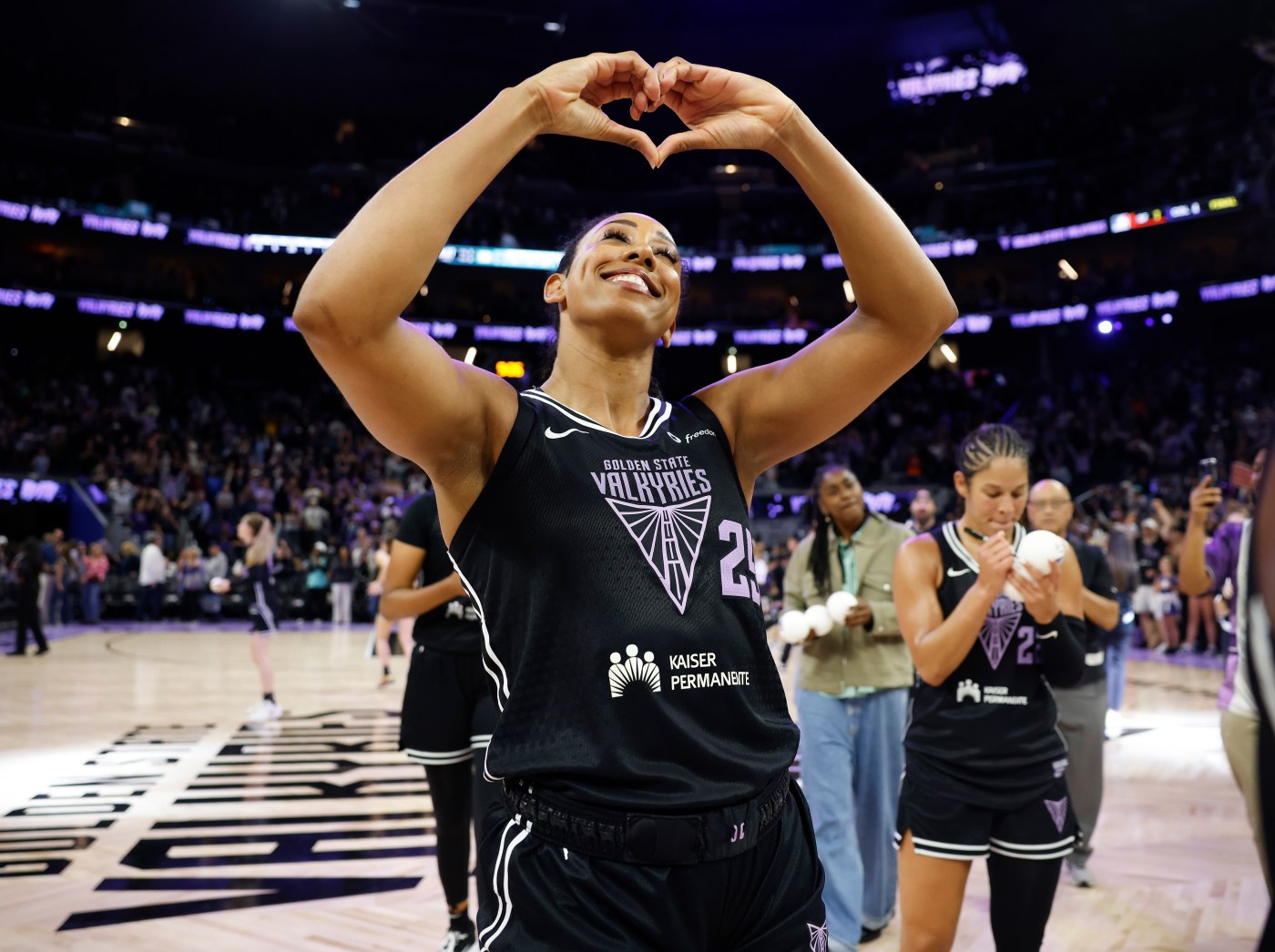 Monique Billings’ comeback brings energy, depth to surging Valkyries