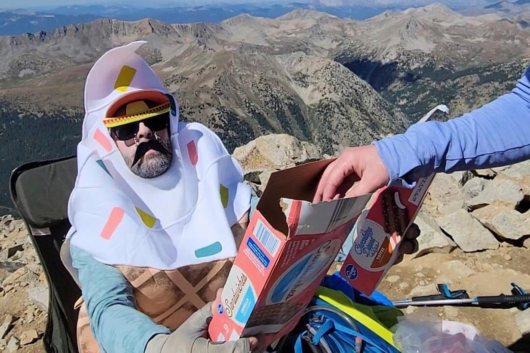 Hikers surprised atop 14,000-foot Colorado peak by man handing out ice cream