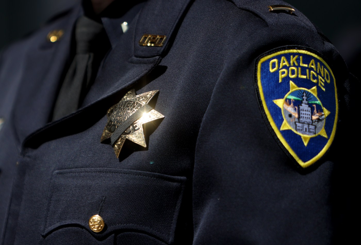 Police continue to investigate Oakland attempted robbery