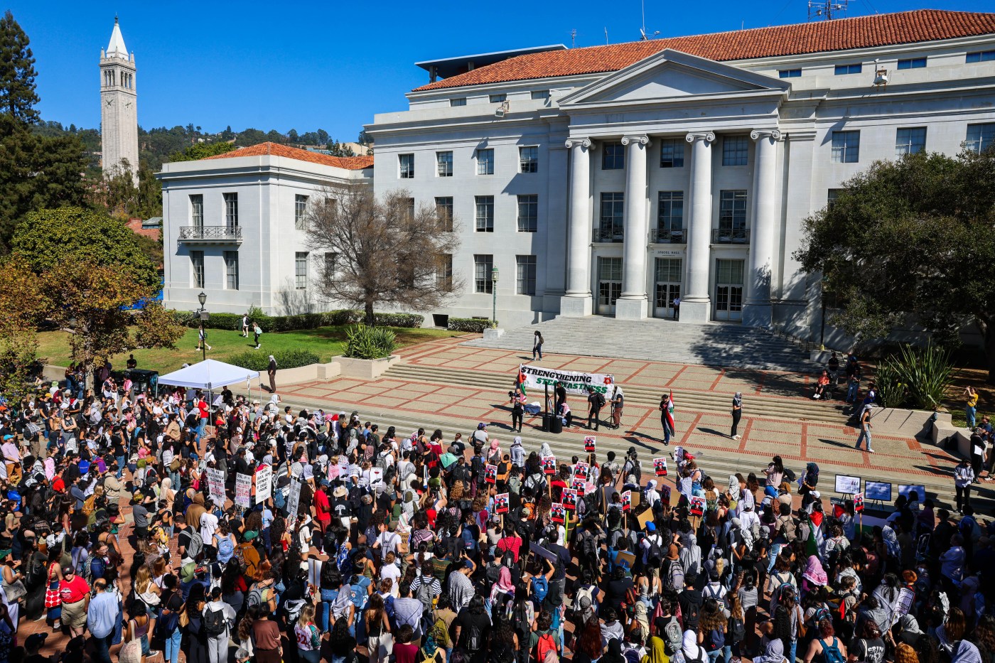 Letters: UC leadership should resign after handing over names