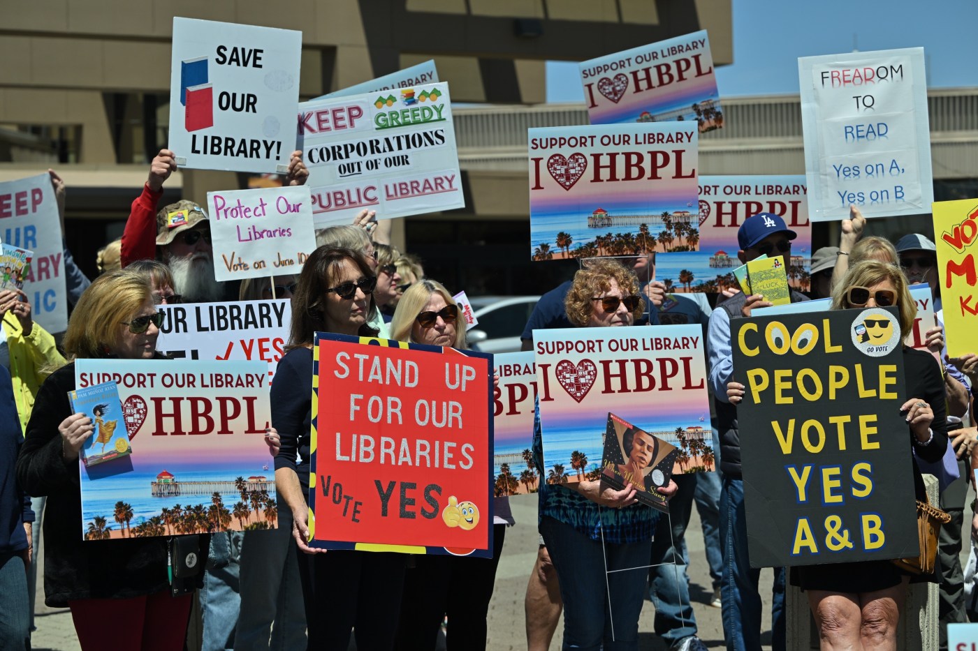 Judge says in tentative ruling California city can’t restrict children’s book access