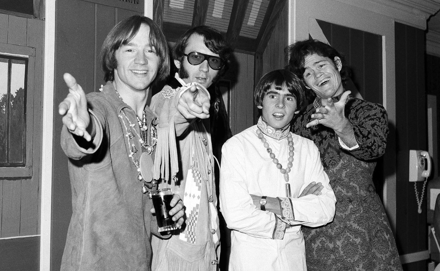 Bobby Hart dies at 86; songwriter co-wrote ‘Last Train to Clarksville’ and other hits for the Monkees