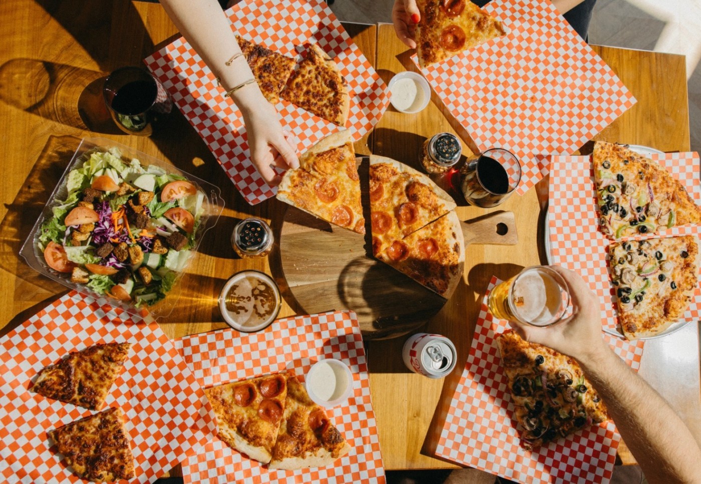 After 23 years in Walnut Creek, Pizza Oliva changes ownership, but the legacy (and recipe) lives on