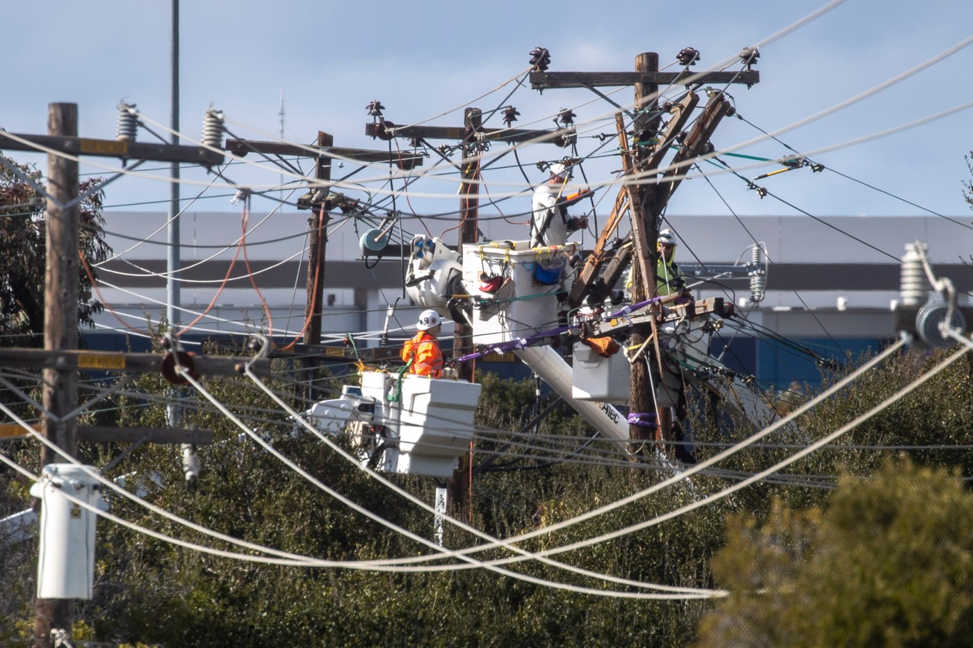 Letters: Recent drop in PG&E bills doesn’t put a dent in increases