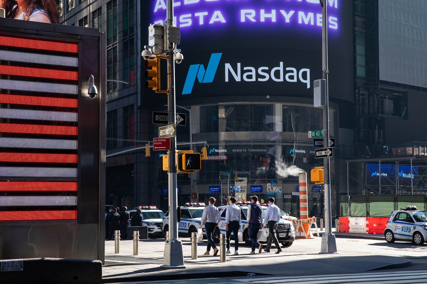 Nasdaq seeks rule change with SEC to trade tokenized stocks