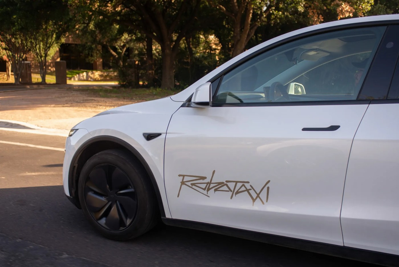 Tesla says its robotaxi app now open to public riders