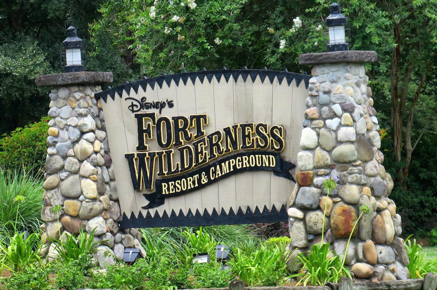 Man dies at Disney World resort 1 week after woman’s apparent suicide