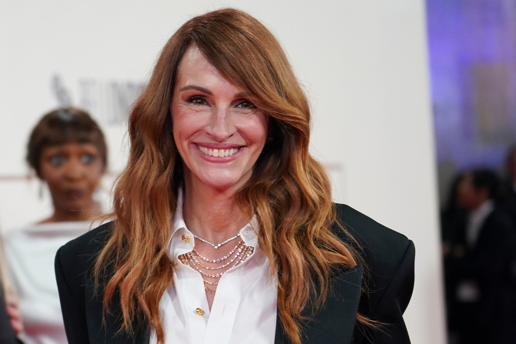 Horoscopes Oct. 28, 2025: Julia Roberts, strive to make your a reality
