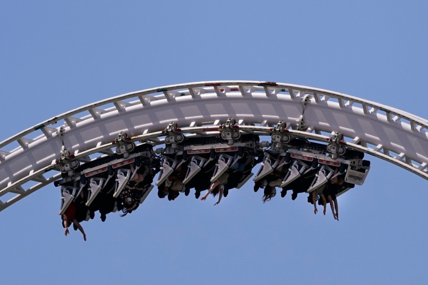 Activist investor group that includes Travis Kelce aims to revive struggling Six Flags