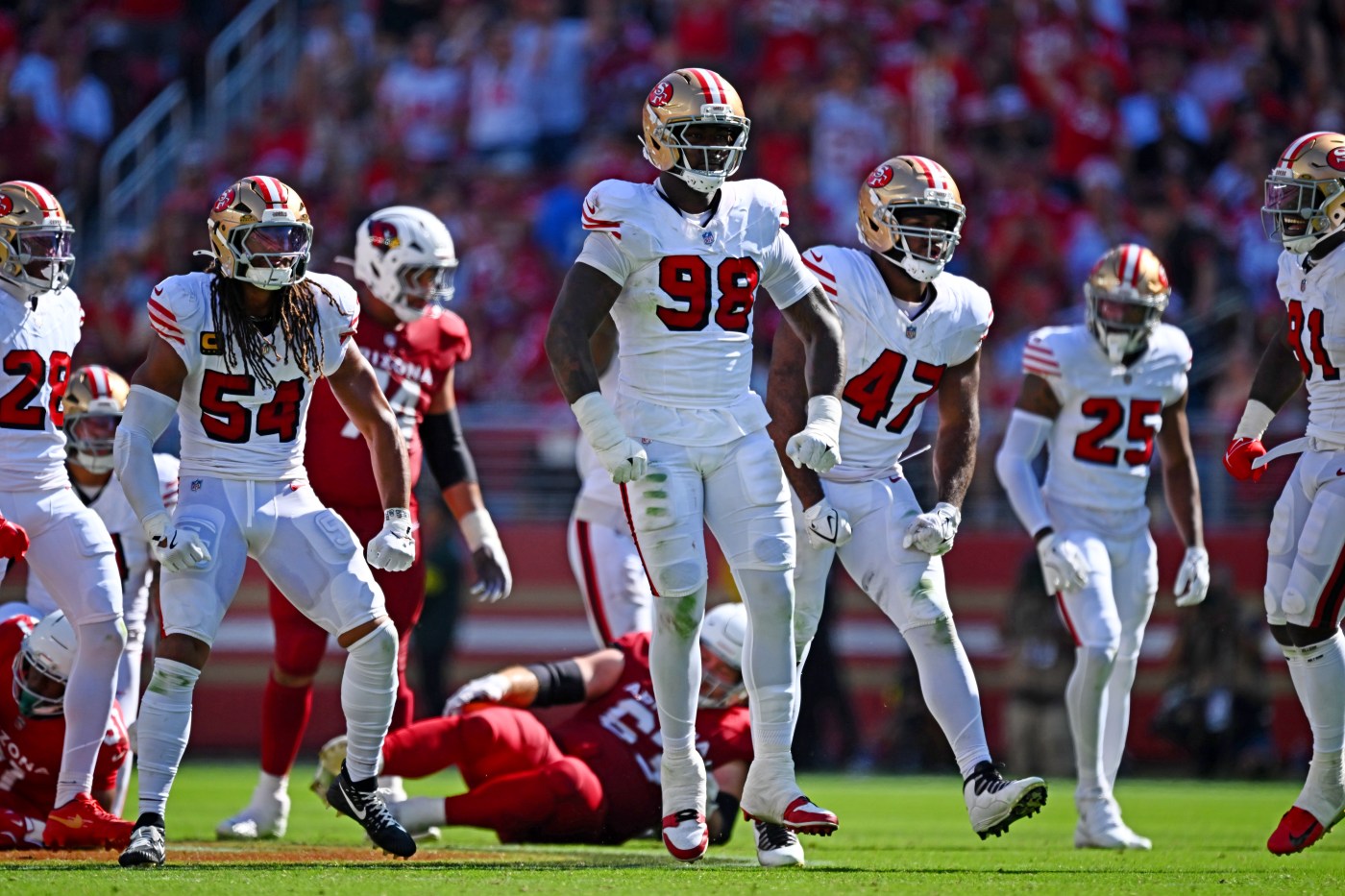 49ers’ Robert Saleh texts Fred Warner: ‘You ain’t dead,’ and neither is young defense