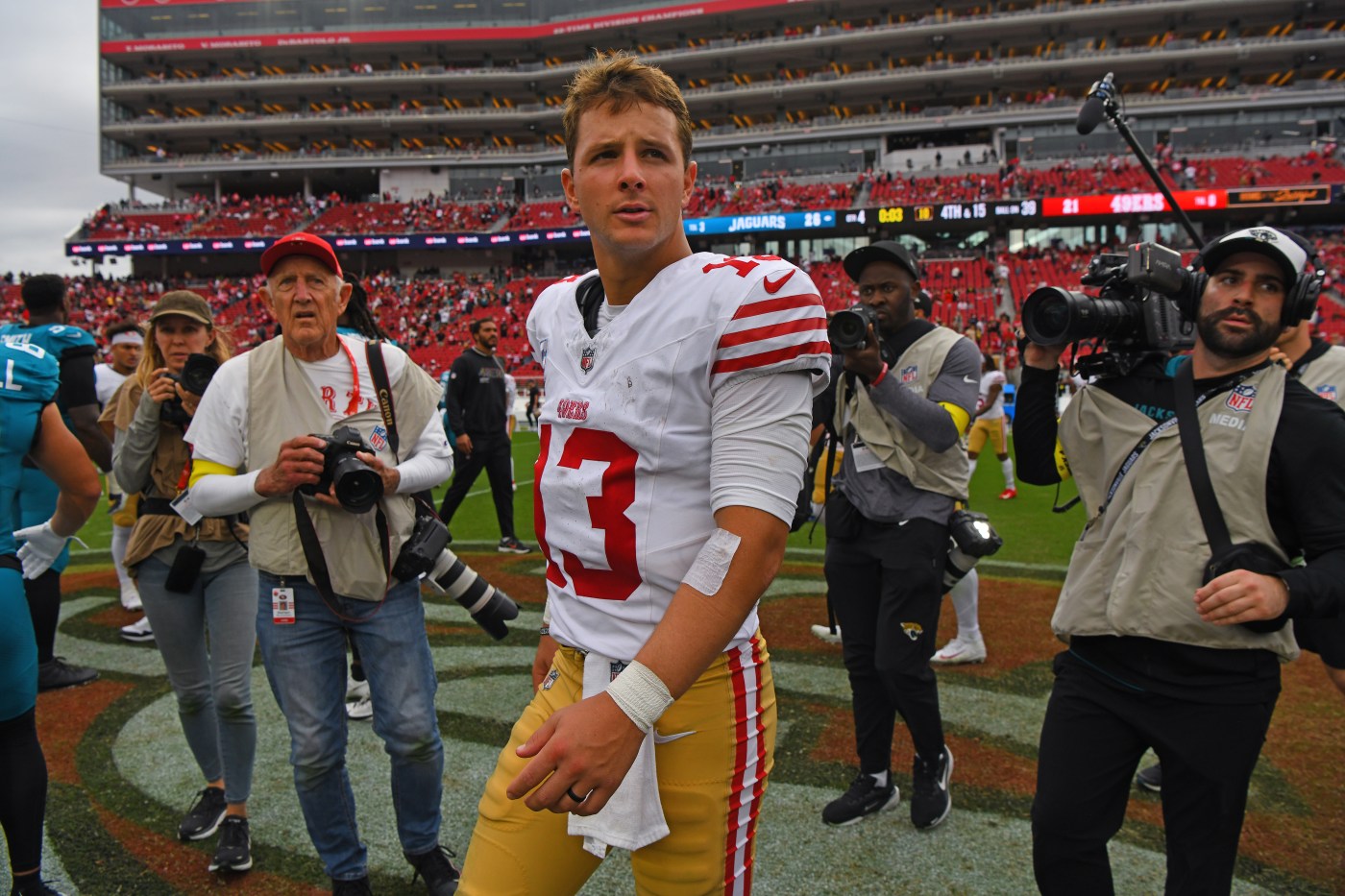 49ers’ ‘trusting’ Purdy to gauge his comeback as Jones charges toward Giants’ challenge