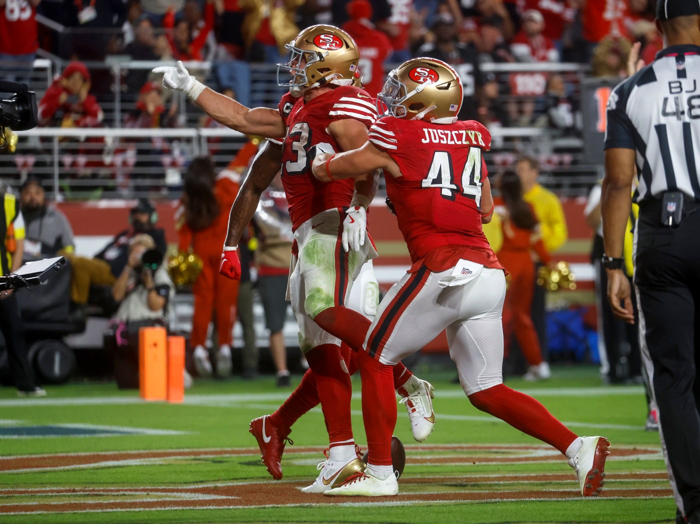 49ers report card vs. Falcons: Run offense gets back on track