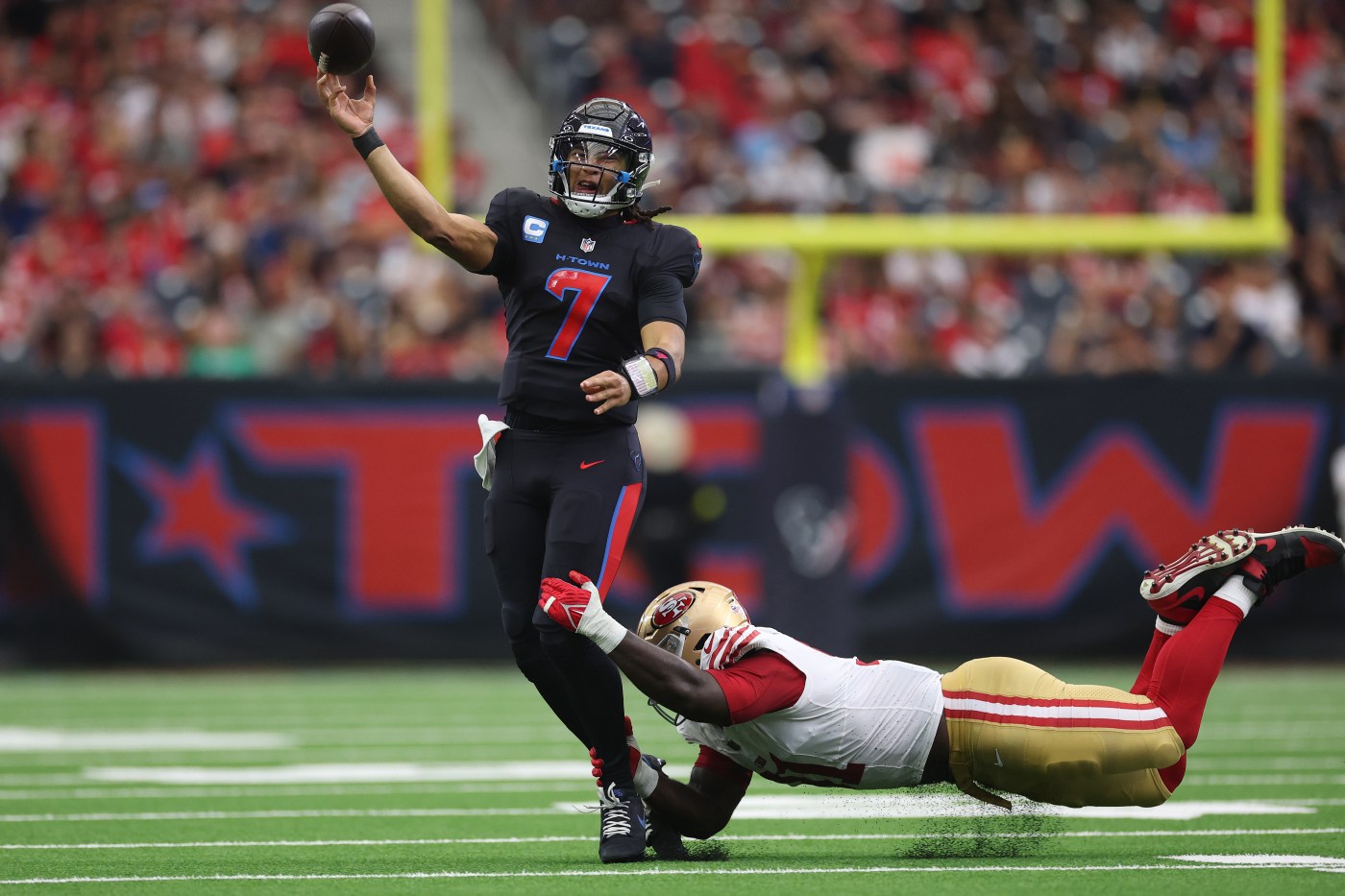 49ers Studs and Duds: Deommodore Lenoir’s game-shifting blunder just one of many in Niners loss to Titans