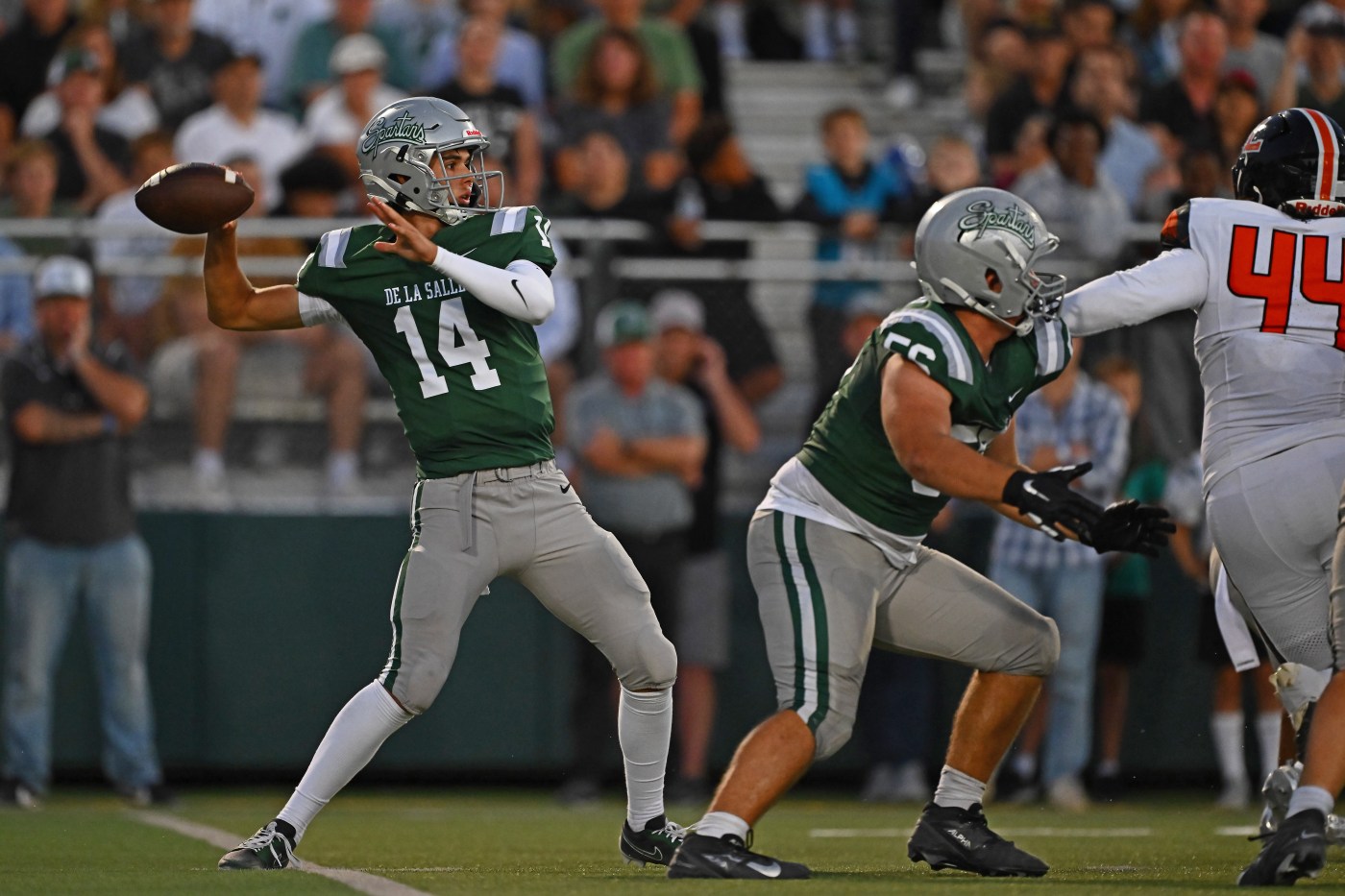 Powerhouse De La Salle breezes past Amador Valley
