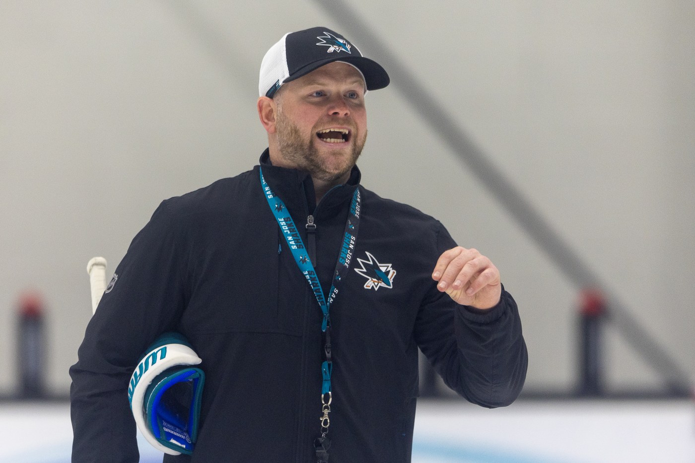 Warsofsky shoulders responsibility as Sharks seek first win: ‘It’s on me’