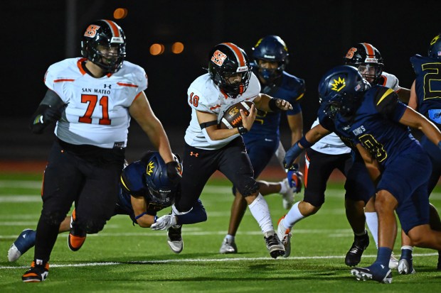 High school football in pictures: Highlights captured from Week 7, 2025
