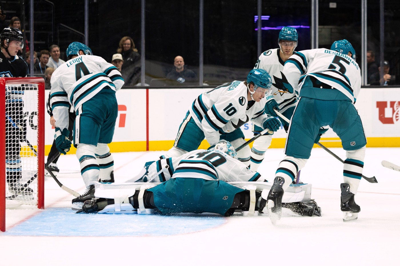 Sharks’ Askarov can still be great, but he needs his teammates to shape up