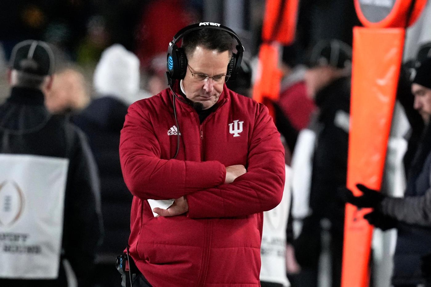 Saturday Night Five: Our forecast for the Heisman race, CFP chase, Coach of the Year honors and more as the final month arrives