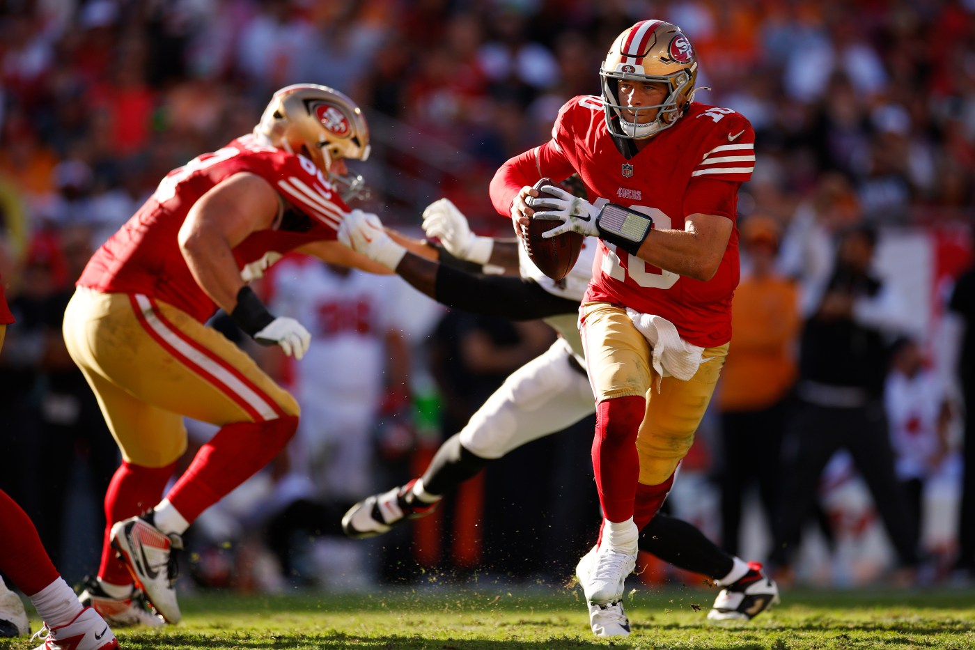 49ers’ Mac Jones still ascending while Brock Purdy is on the mend