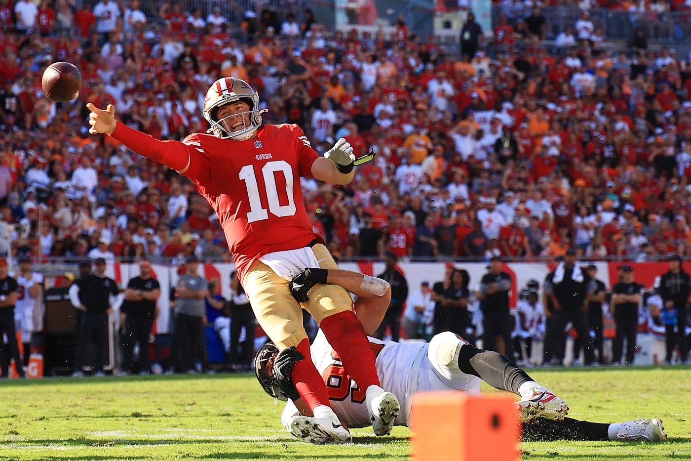 49ers report card: Pass-game miscues add to the misery after Warner injury