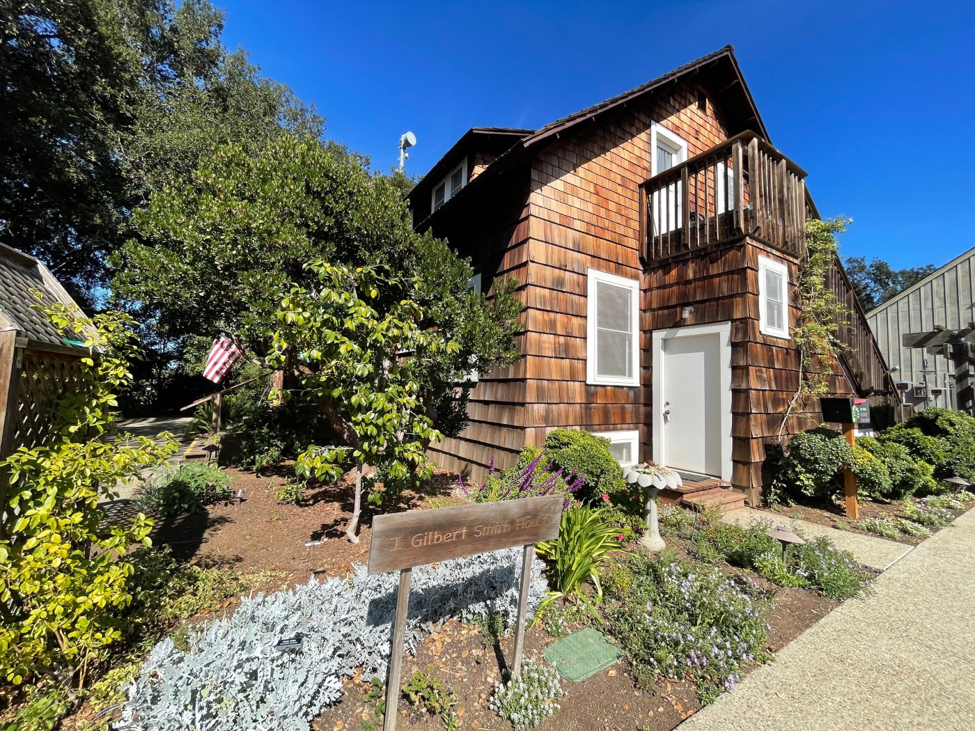 Step into the fruitful days of early 1900s Los Altos